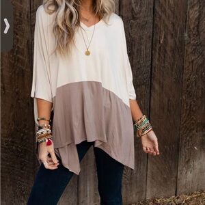 The Nest Two-Tone V-Neck Women's Top